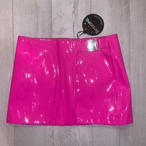 🔥Dolls Kill “Playtime’s over vinyl skirt” hot pink size large
